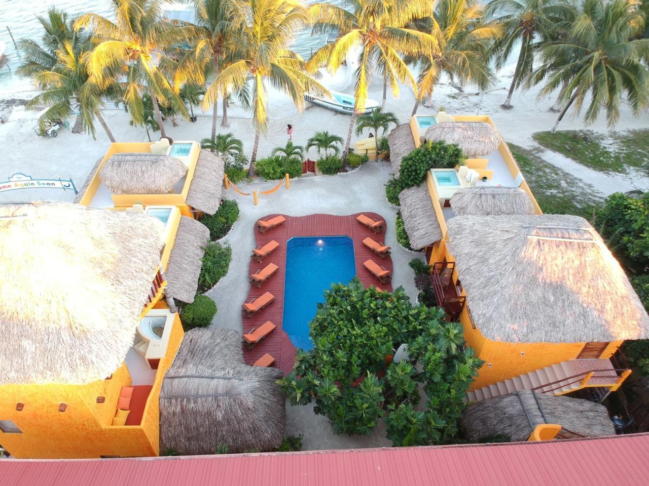 Seaside Cabanas Hotel Caye Corker Exterior photo