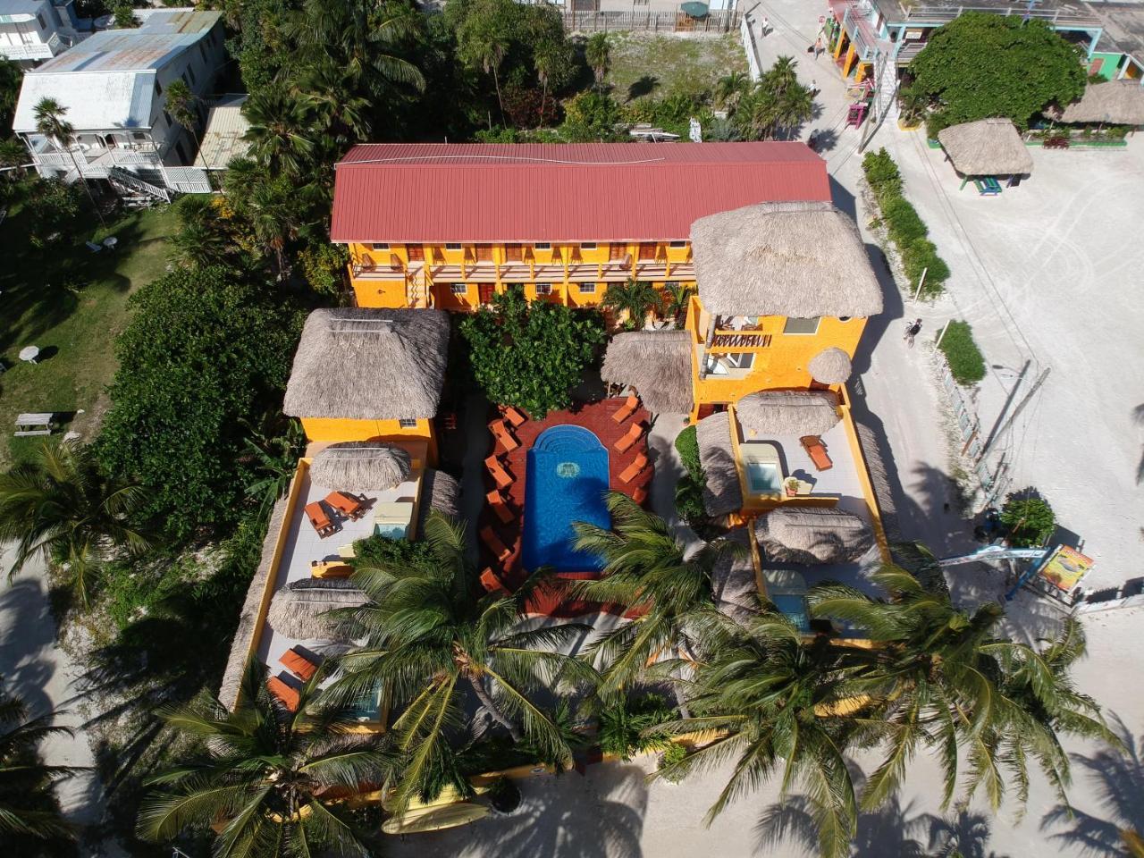 Seaside Cabanas Hotel Caye Corker Exterior photo